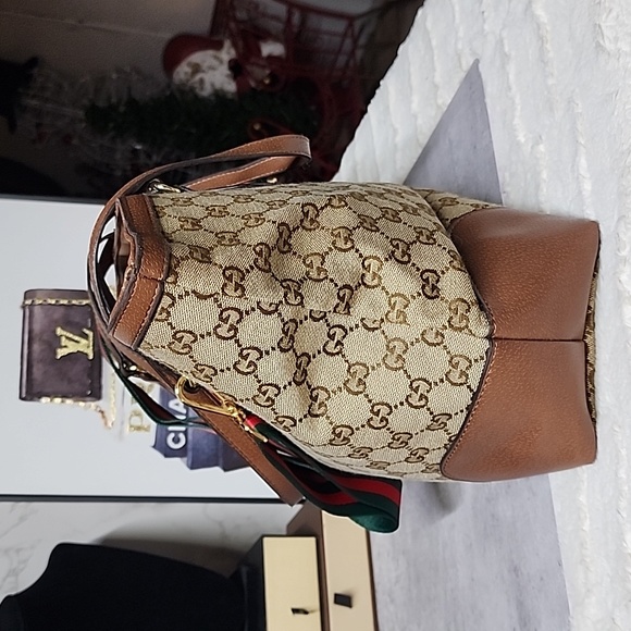 GUCCI brand Ophidia GG Supreme XL Tote - Picture 5 of 16